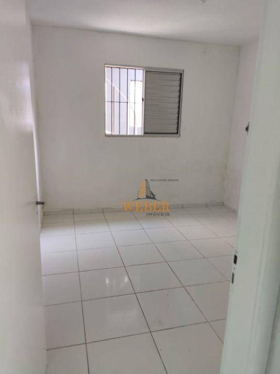 Casa à venda com 2 quartos, 130m² - Foto 13