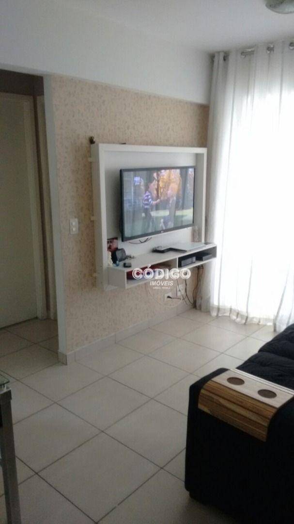 Apartamento à venda com 2 quartos, 46m² - Foto 1