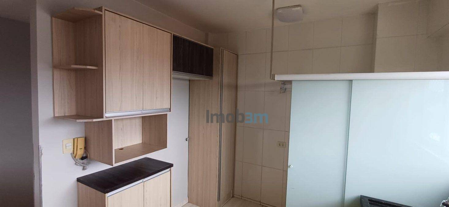 Apartamento à venda com 3 quartos, 75m² - Foto 8