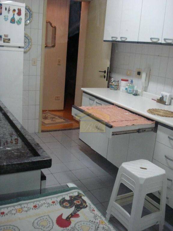 Apartamento à venda com 3 quartos, 108m² - Foto 8