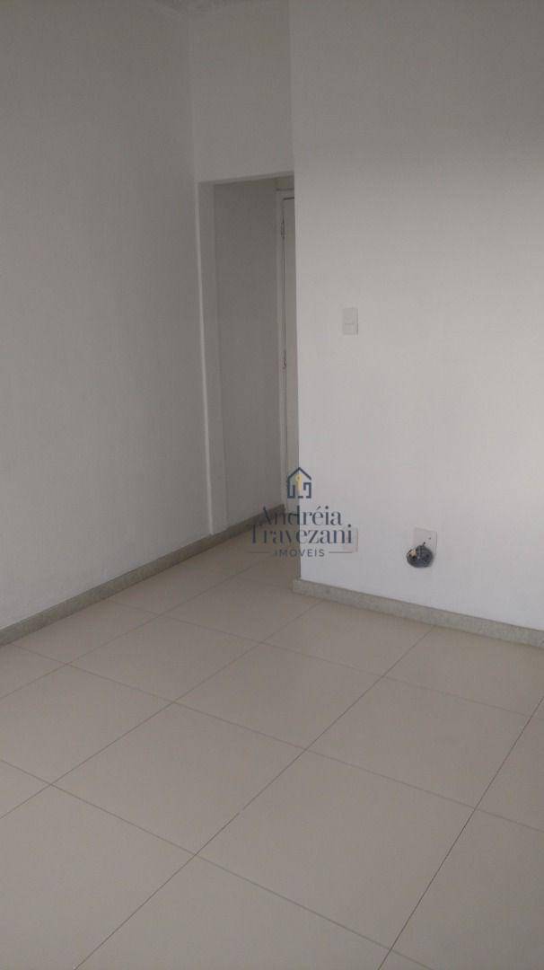 Apartamento à venda com 1 quarto, 55m² - Foto 7