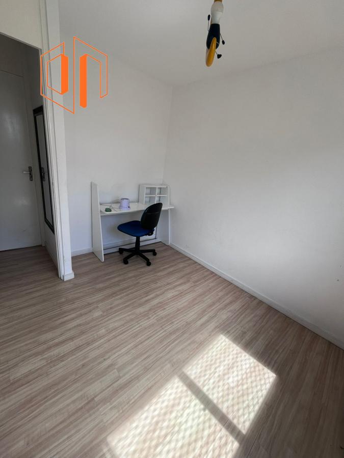 Apartamento à venda com 3 quartos, 55m² - Foto 11