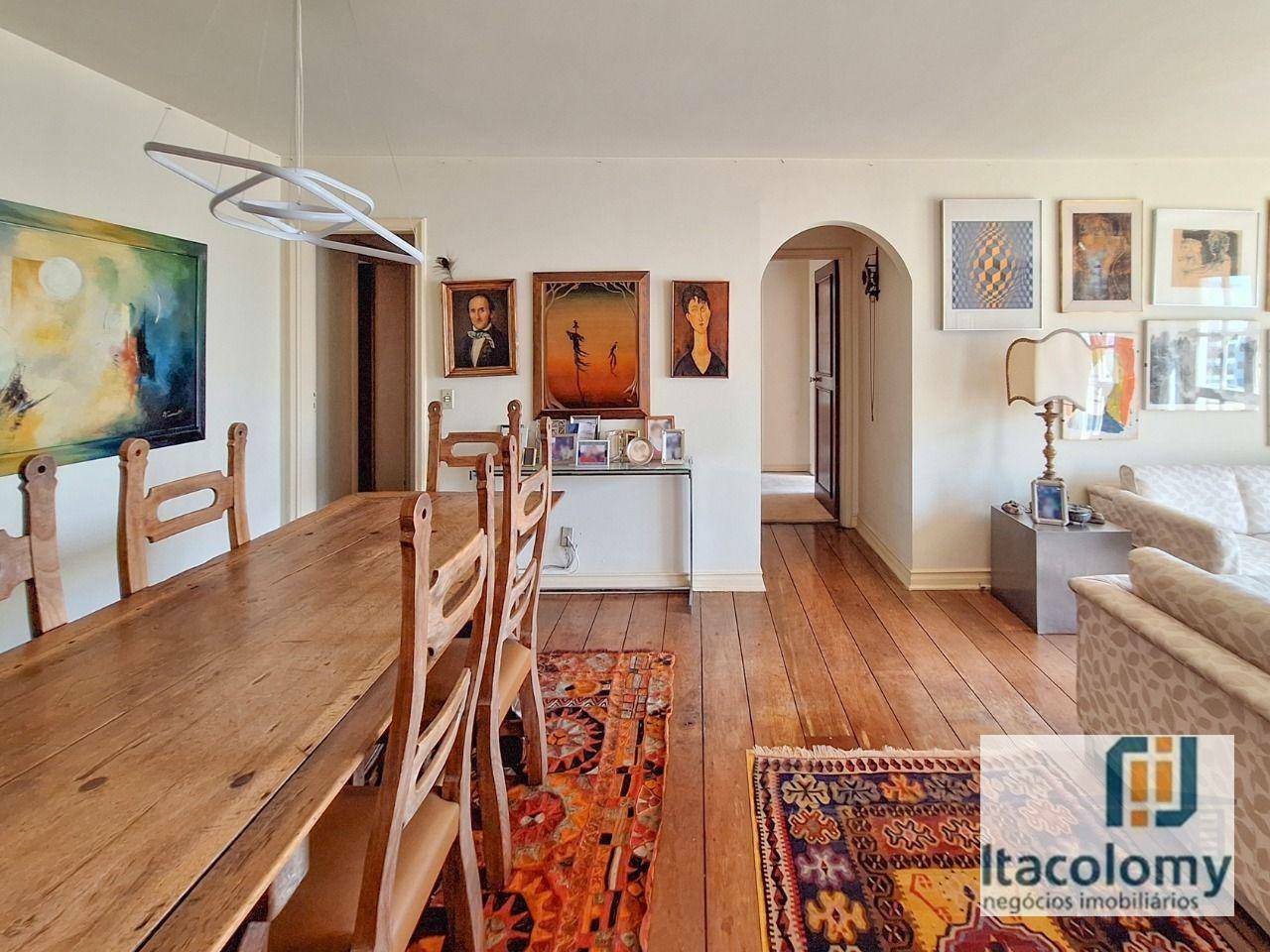 Apartamento à venda com 4 quartos, 165m² - Foto 1