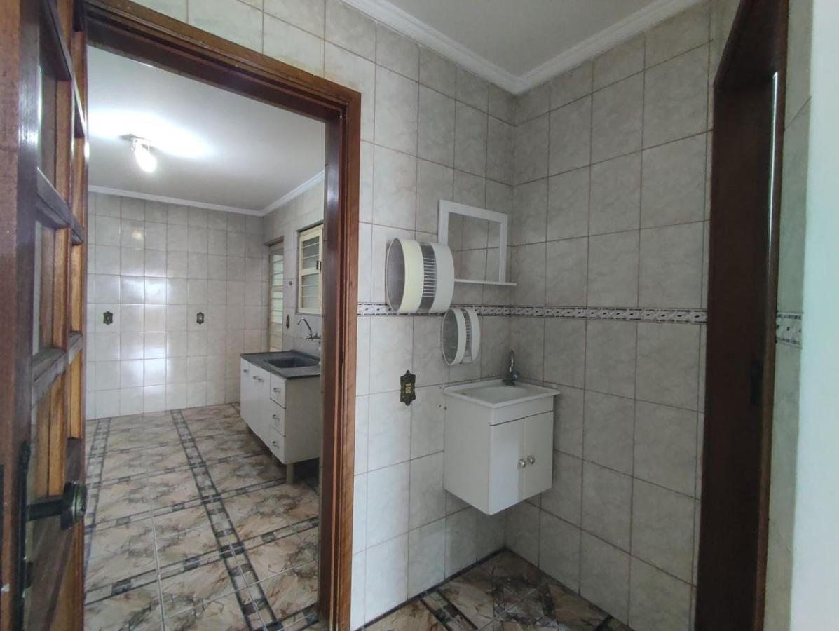 Prédio Inteiro para alugar com 2 quartos, 63m² - Foto 15