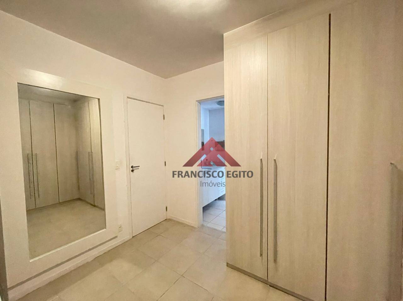 Apartamento à venda com 3 quartos, 90m² - Foto 13