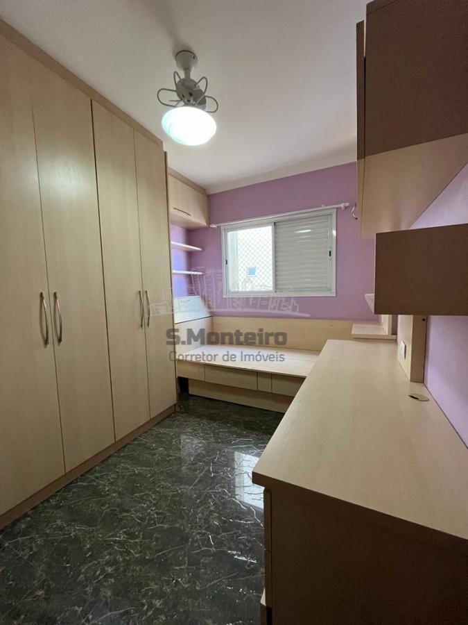 Apartamento à venda com 3 quartos, 106m² - Foto 18