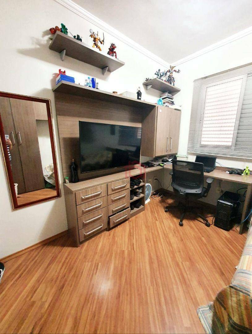 Apartamento à venda com 3 quartos, 75m² - Foto 22