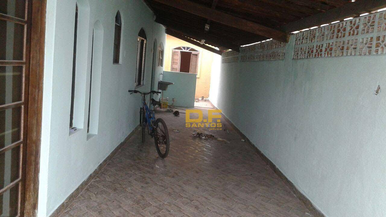 Casa à venda com 2 quartos, 240M2 - Foto 3