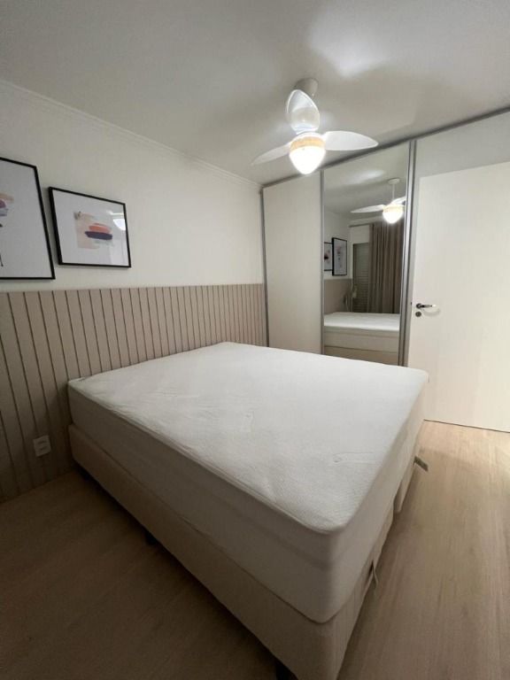 Apartamento à venda com 1 quarto, 50m² - Foto 4