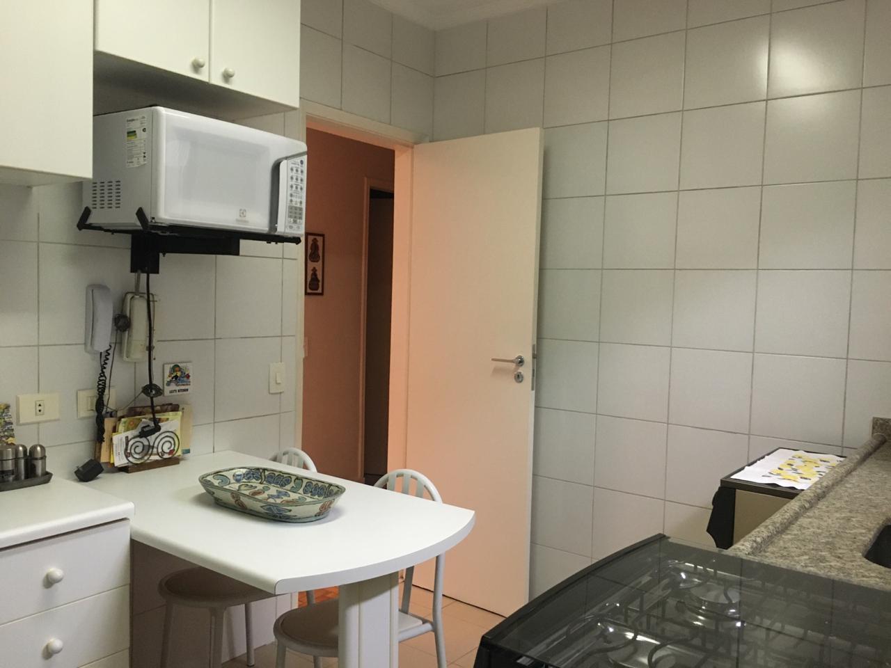 Apartamento à venda com 2 quartos, 100m² - Foto 3