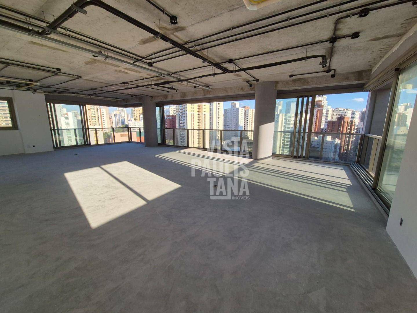 Apartamento à venda com 4 quartos, 358m² - Foto 1