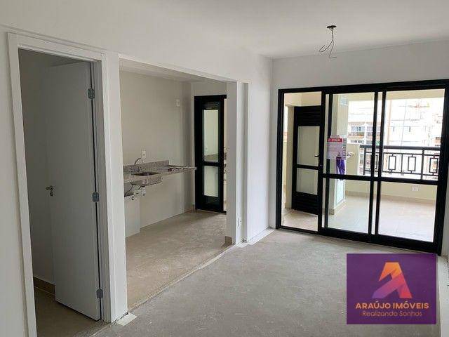 Apartamento à venda com 3 quartos, 92m² - Foto 2