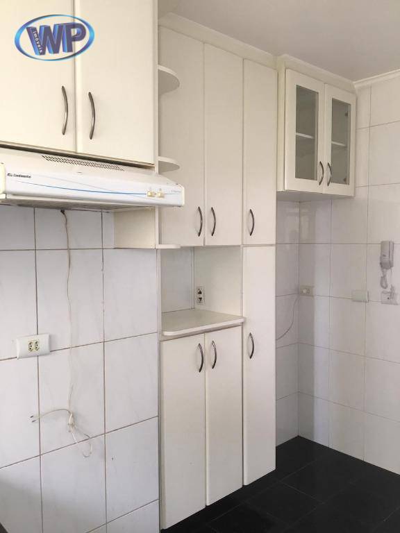 Apartamento à venda com 2 quartos, 65m² - Foto 13