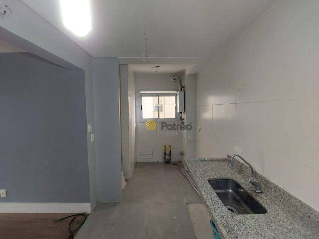 Apartamento à venda com 2 quartos, 70m² - Foto 28