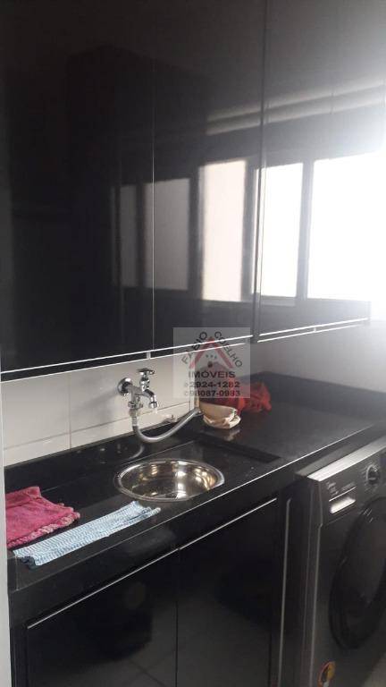 Apartamento à venda com 2 quartos, 68m² - Foto 8