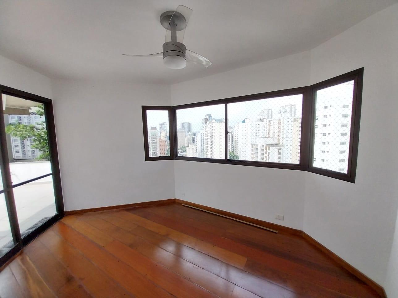 Apartamento à venda com 4 quartos, 274m² - Foto 11