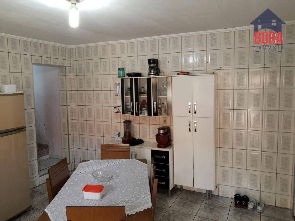 Casa à venda com 3 quartos, 150m² - Foto 4