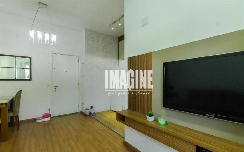 Apartamento à venda com 2 quartos, 83m² - Foto 4