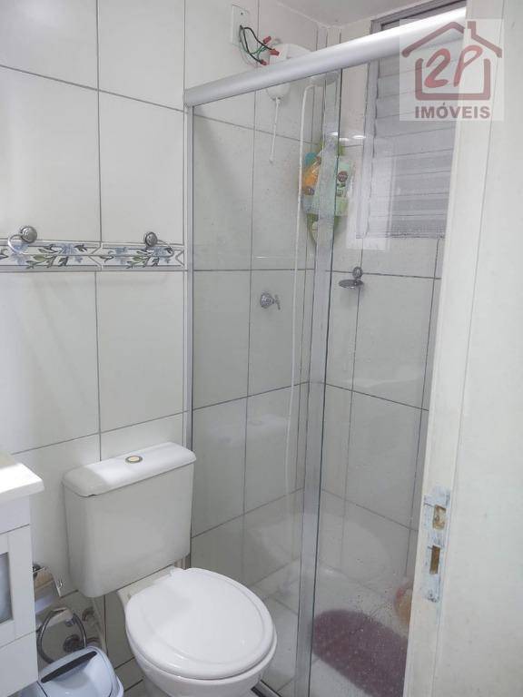 Apartamento à venda com 2 quartos, 48m² - Foto 12