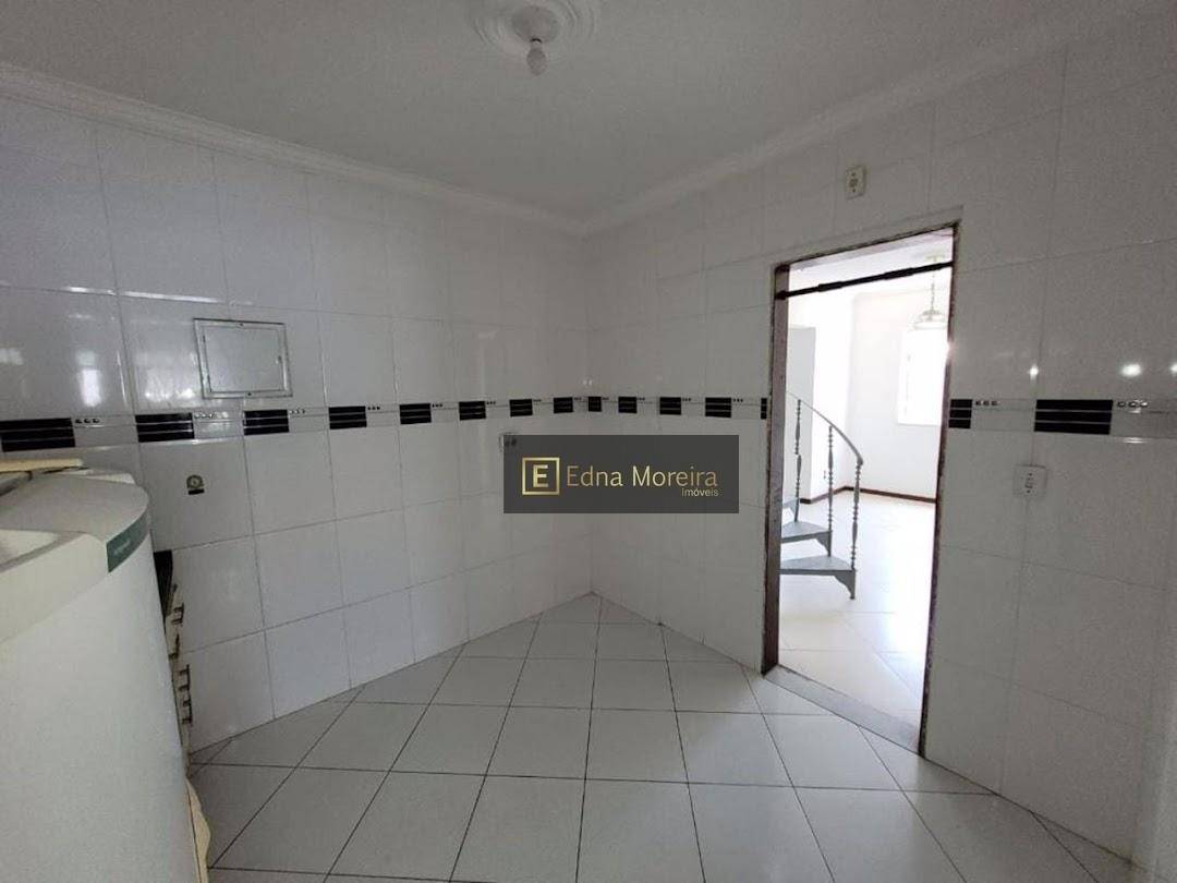 Apartamento à venda com 3 quartos, 115m² - Foto 10