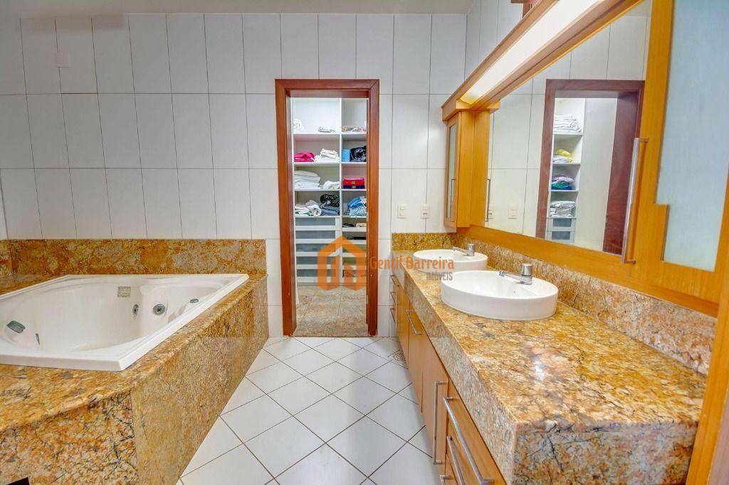 Casa à venda com 4 quartos, 1300m² - Foto 10