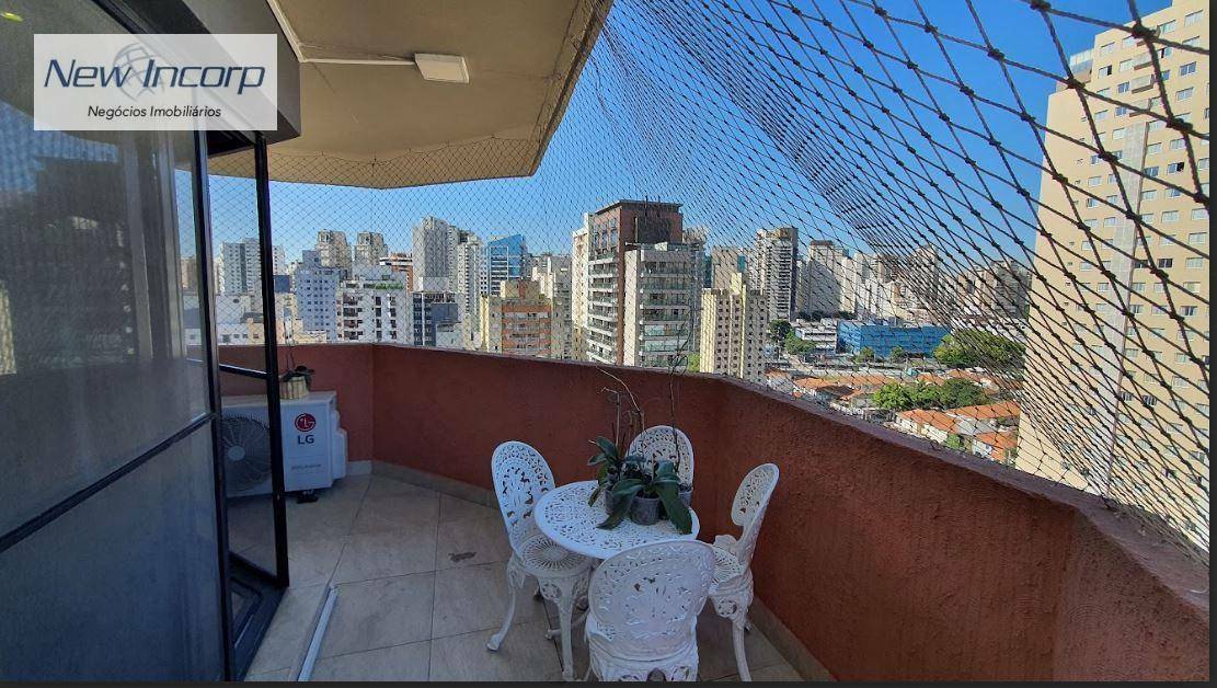 Apartamento à venda com 4 quartos, 154m² - Foto 2