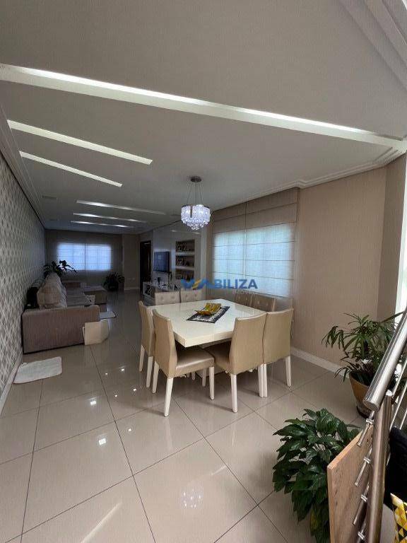 Sobrado à venda com 4 quartos, 238m² - Foto 15