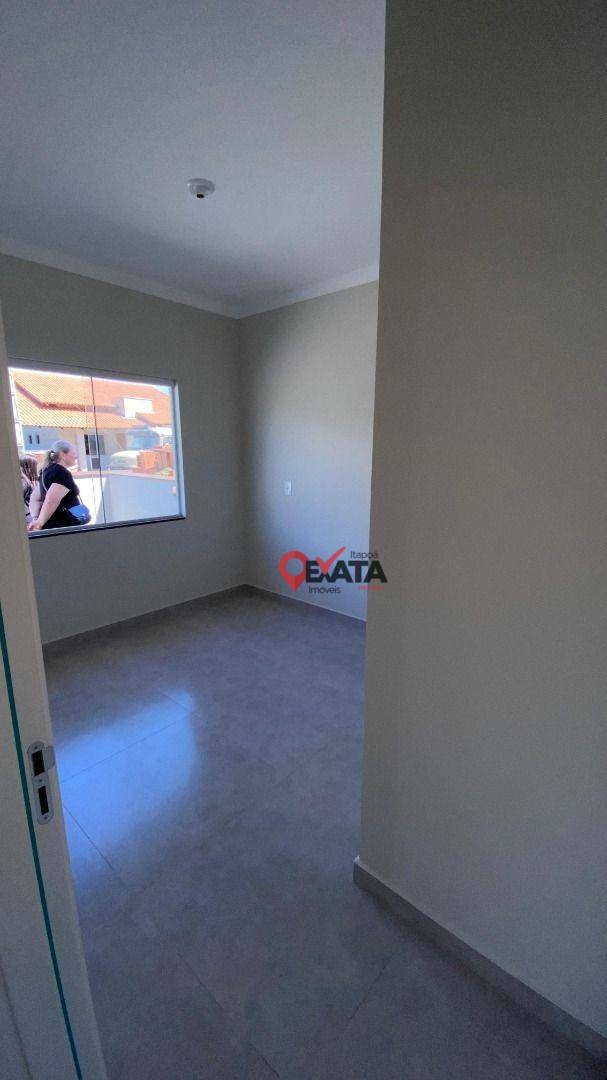 Casa à venda com 3 quartos, 75m² - Foto 6