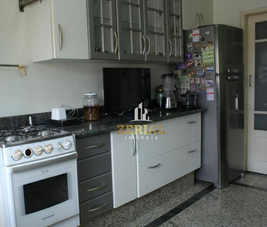 Sobrado à venda com 4 quartos, 298m² - Foto 9