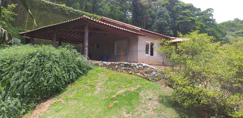 Casa de Condomínio à venda com 3 quartos, 440m² - Foto 4