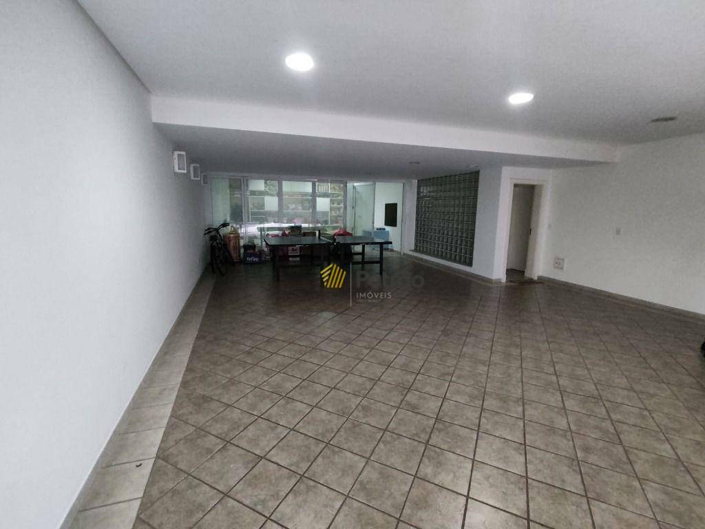 Casa de Condomínio à venda com 4 quartos, 531m² - Foto 42