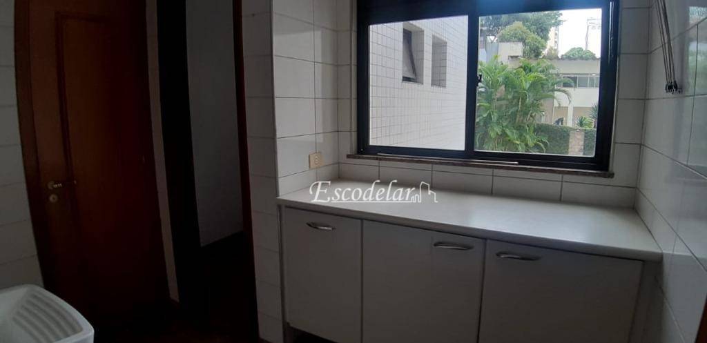 Apartamento à venda com 3 quartos, 143m² - Foto 28