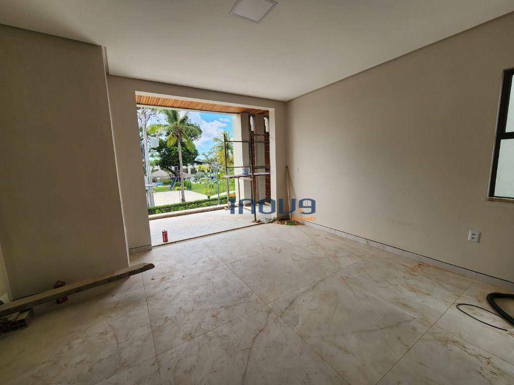 Casa à venda com 4 quartos, 240m² - Foto 11