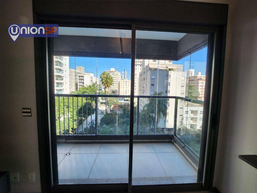 Apartamento à venda com 3 quartos, 162m² - Foto 11