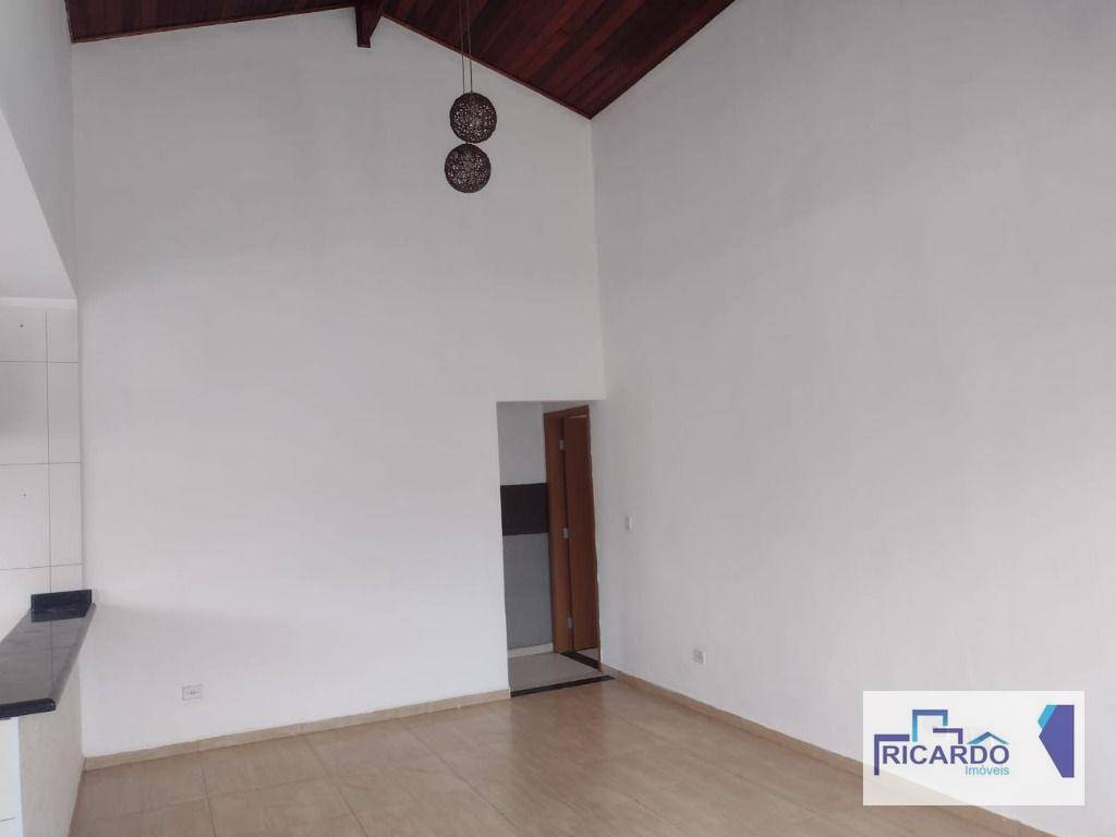 Casa de Condomínio à venda com 3 quartos, 90m² - Foto 4