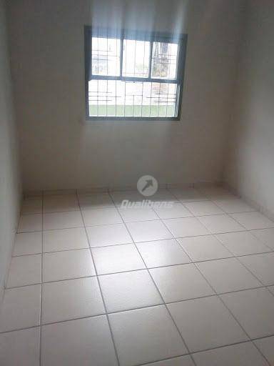 Casa à venda com 3 quartos, 340m² - Foto 15