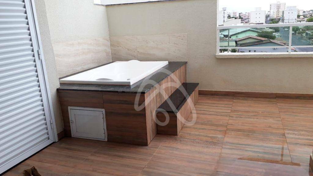 Cobertura à venda com 4 quartos, 180m² - Foto 3