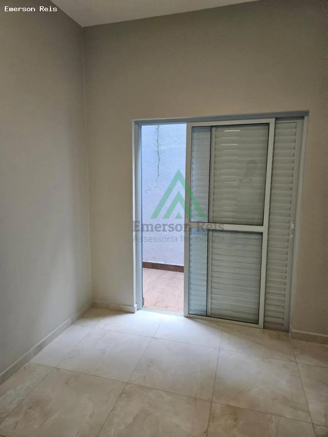 Casa à venda com 2 quartos, 102m² - Foto 17