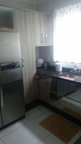 Sobrado à venda com 3 quartos, 210m² - Foto 21