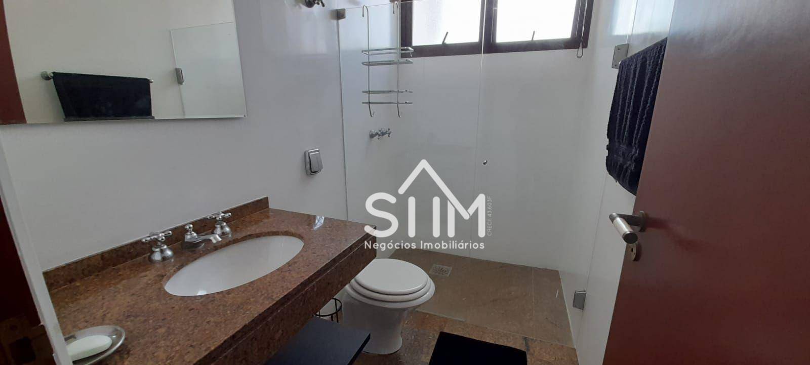 Apartamento à venda com 3 quartos, 226m² - Foto 20