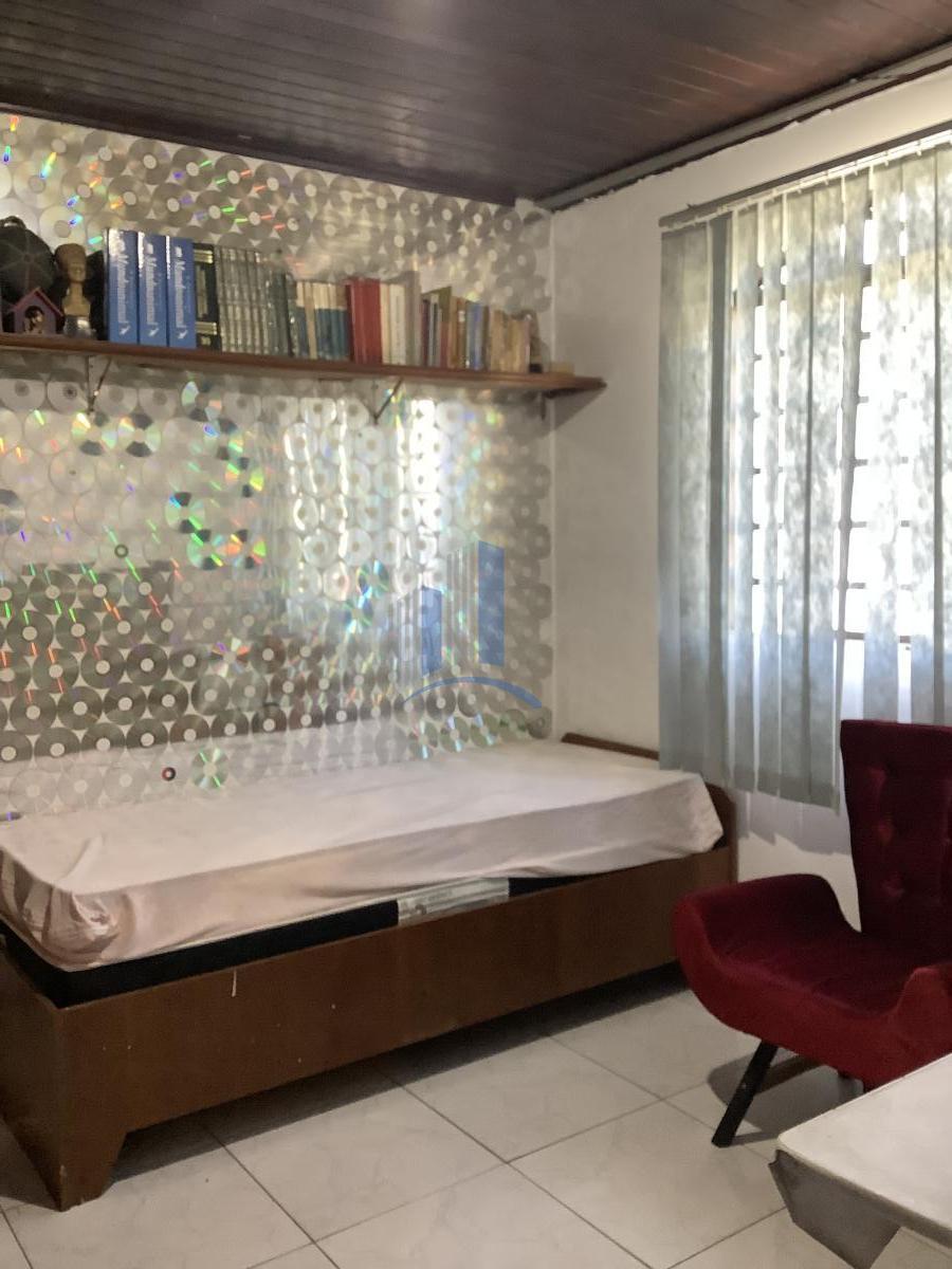 Sobrado à venda com 4 quartos, 218m² - Foto 15