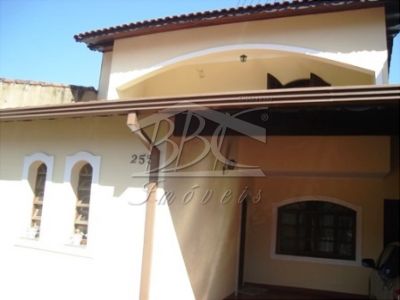 Sobrado, 3 quartos, 200 m² - Foto 2