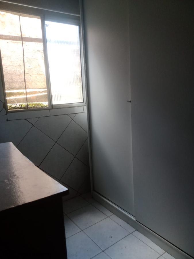 Casa à venda com 6 quartos, 180m² - Foto 25