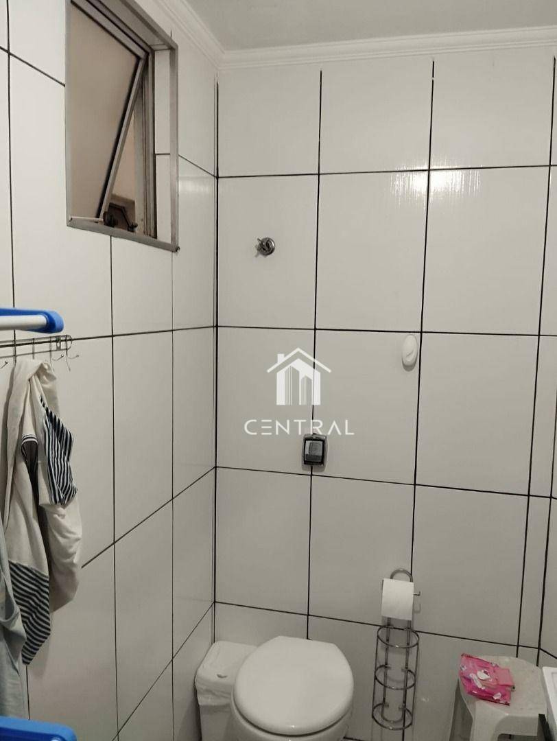 Apartamento à venda com 2 quartos, 66m² - Foto 17