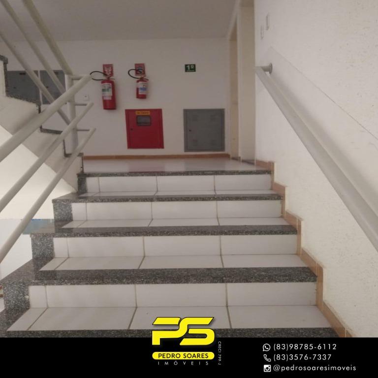 Apartamento à venda com 2 quartos, 60m² - Foto 2