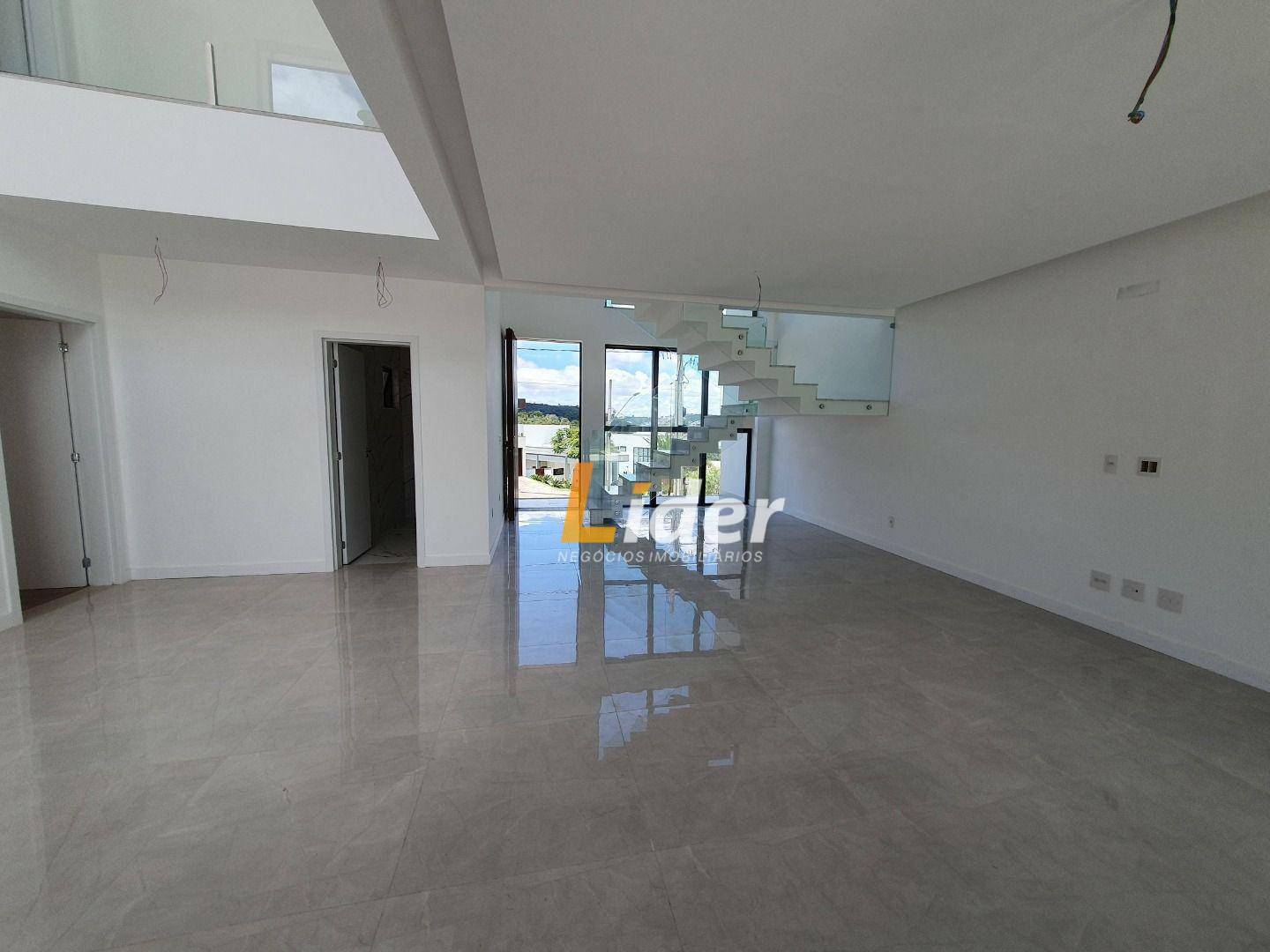 Casa de Condomínio à venda com 4 quartos, 330m² - Foto 6