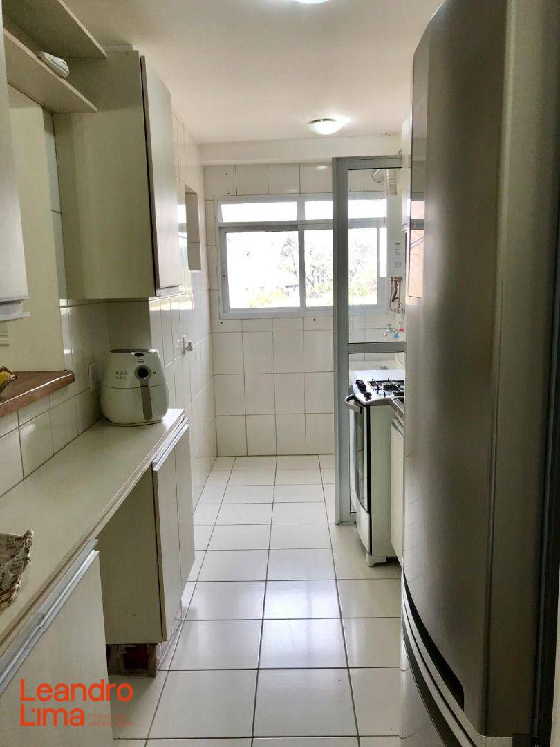 Apartamento à venda com 3 quartos, 71m² - Foto 6