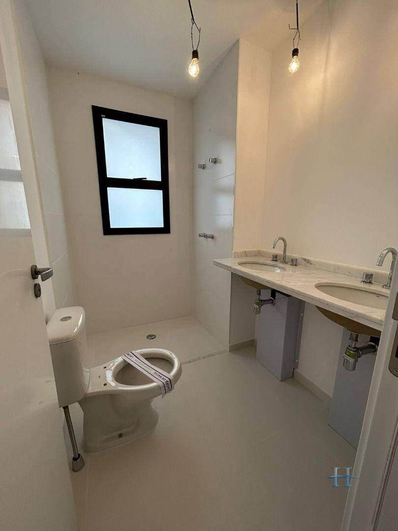 Apartamento à venda com 3 quartos, 126m² - Foto 11