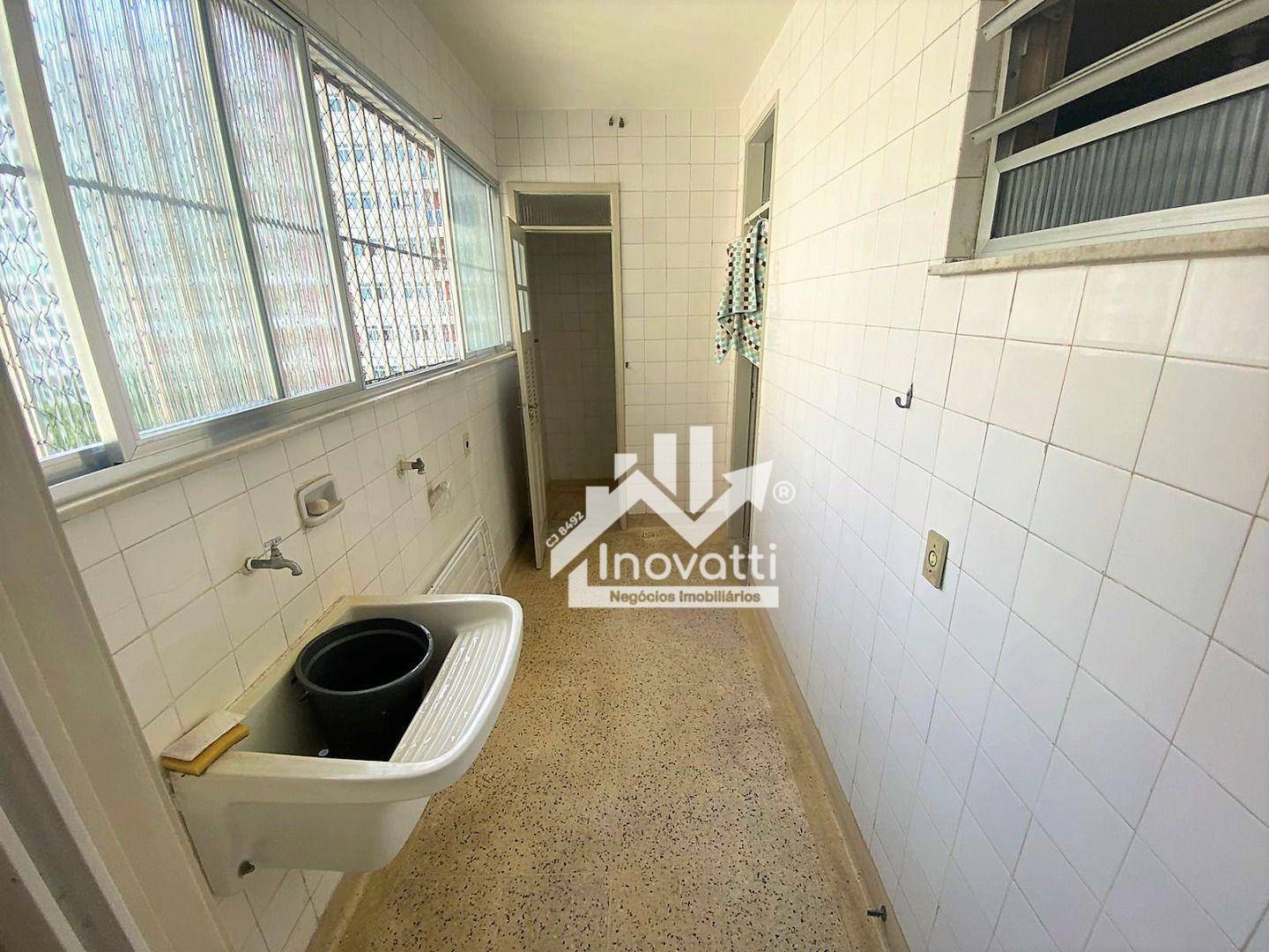 Apartamento à venda com 2 quartos, 80m² - Foto 4