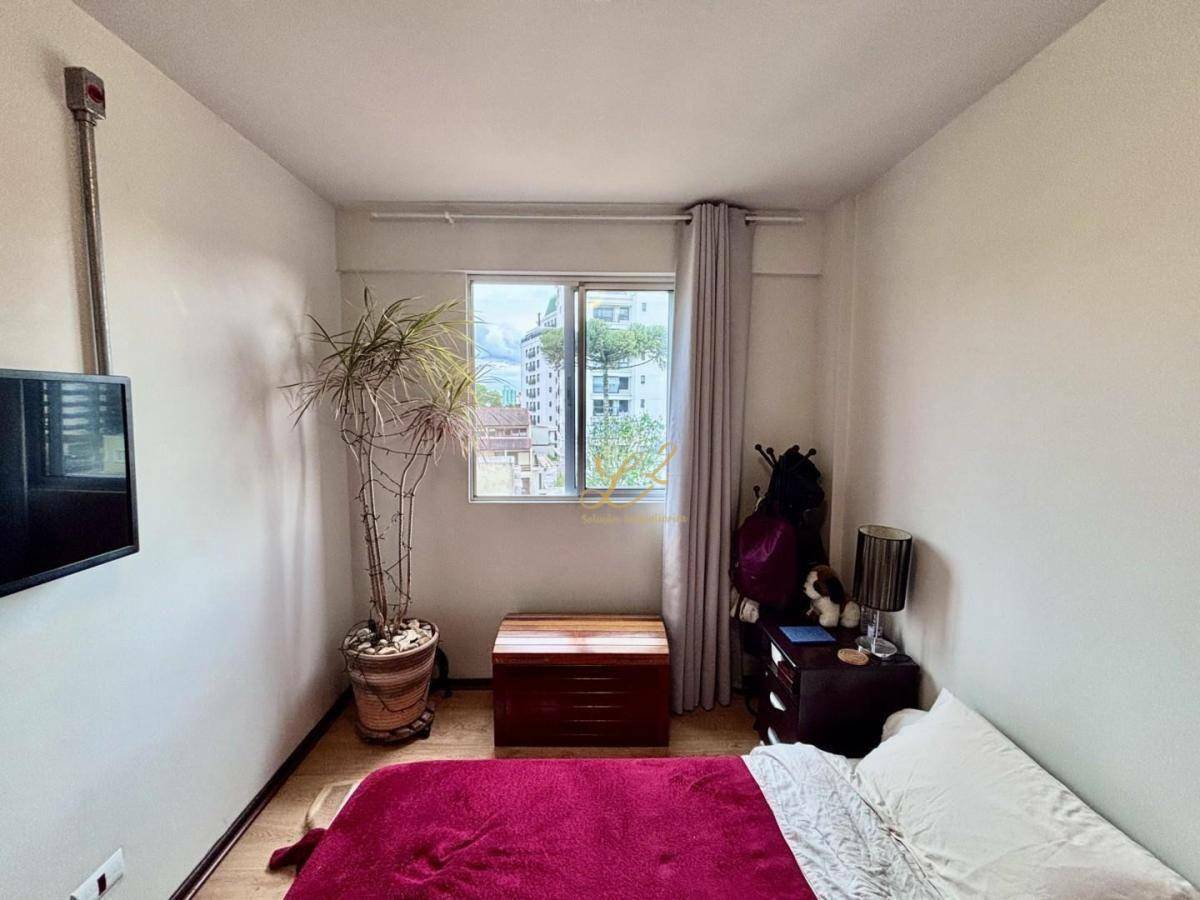 Apartamento à venda com 1 quarto, 43m² - Foto 9